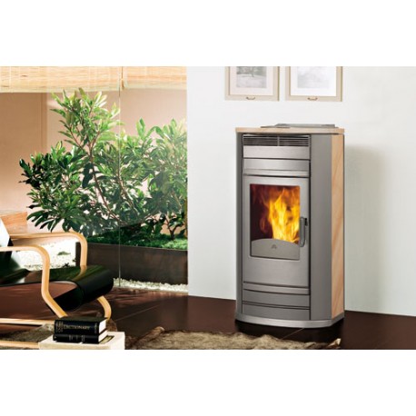 Aida 10 Kw ventilated stove Edilkamin